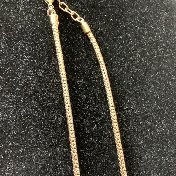 Slide charm Necklace - Picture 4 of 5